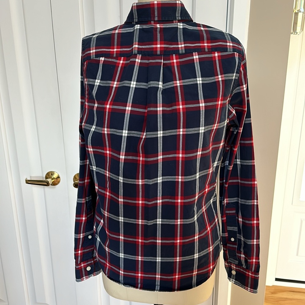 Abercrombie & Fitch men’s plaid button down shirt.  Size Small,Excellent cond. - Picture 4 of 5